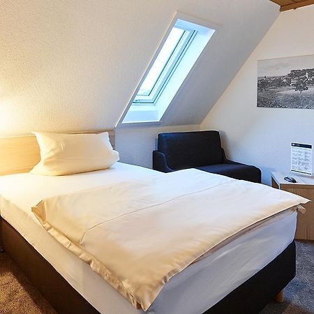 Gasthof Adler Schillingsfuerst Bagian luar foto