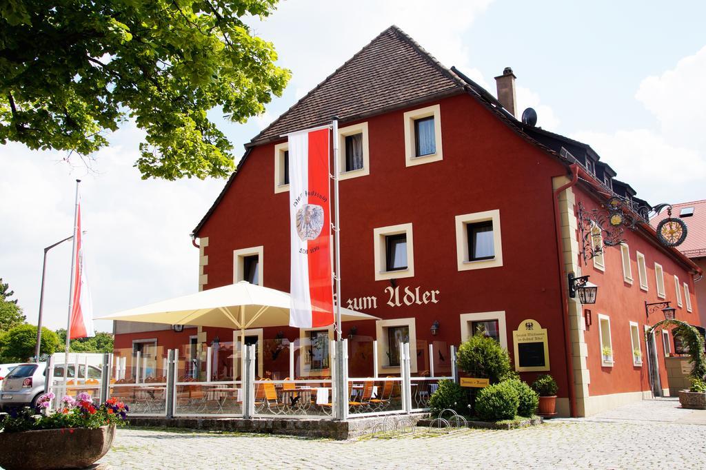 Gasthof Adler Schillingsfuerst Bagian luar foto