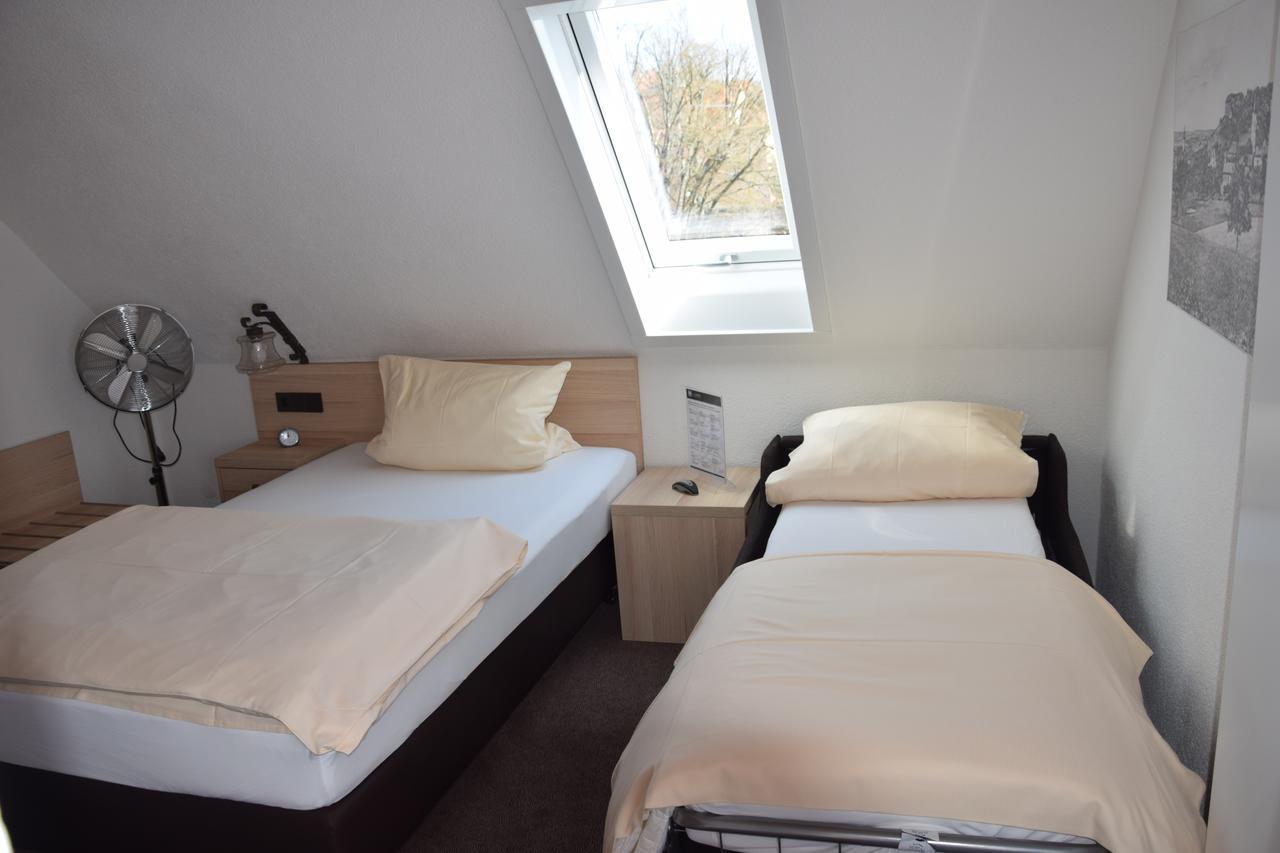 Gasthof Adler Schillingsfuerst Bagian luar foto